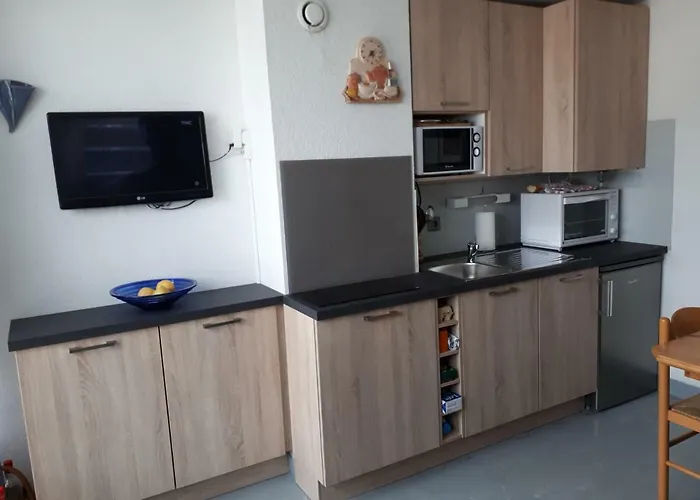 アパート Bel Aure 3 *